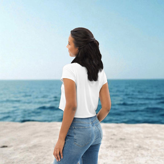 „Goldsein Damen T-Shirt in Weiß mit Aufdruck ‚All we have is now‘ – federleicht, soft und luftig für ein angenehmes Tragegefühl.“hinterseite