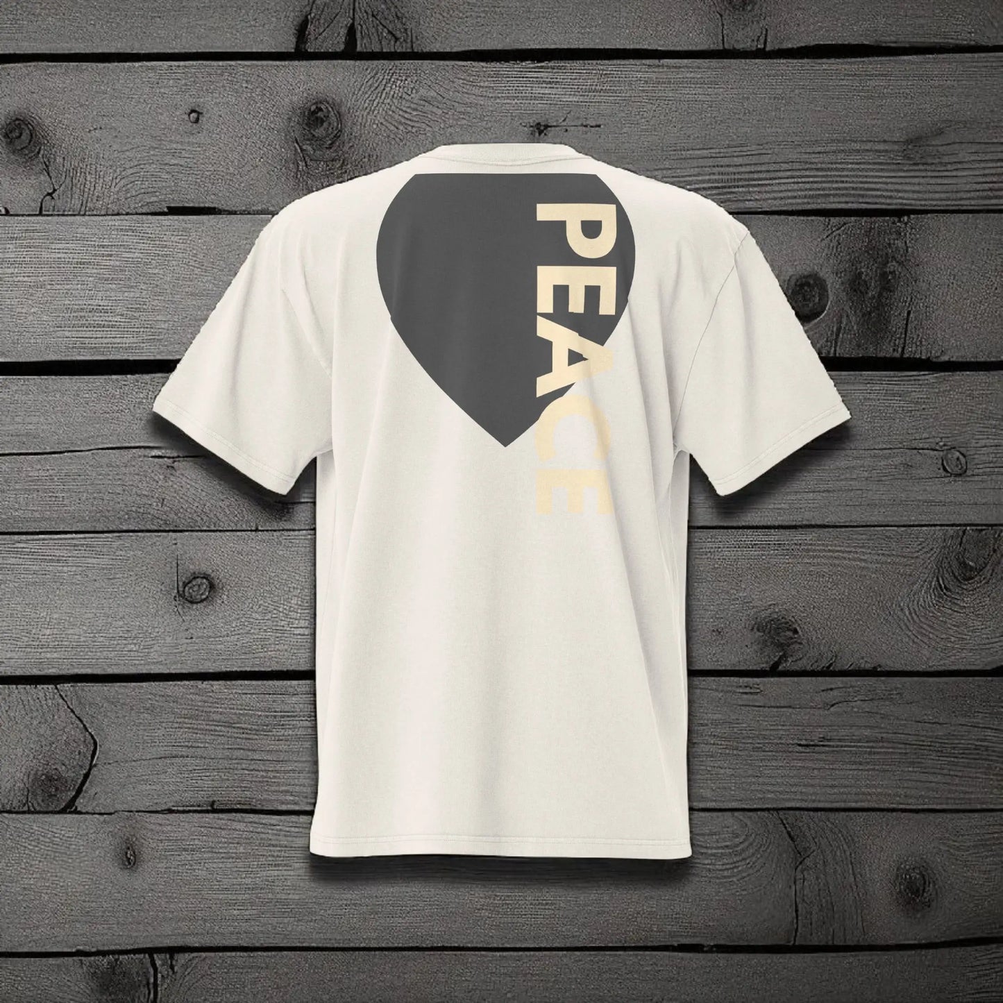 „Goldsein Oversize T-Shirt ‚Peace‘ Sandgrau, washed-out Look, bequemer Stil.“2