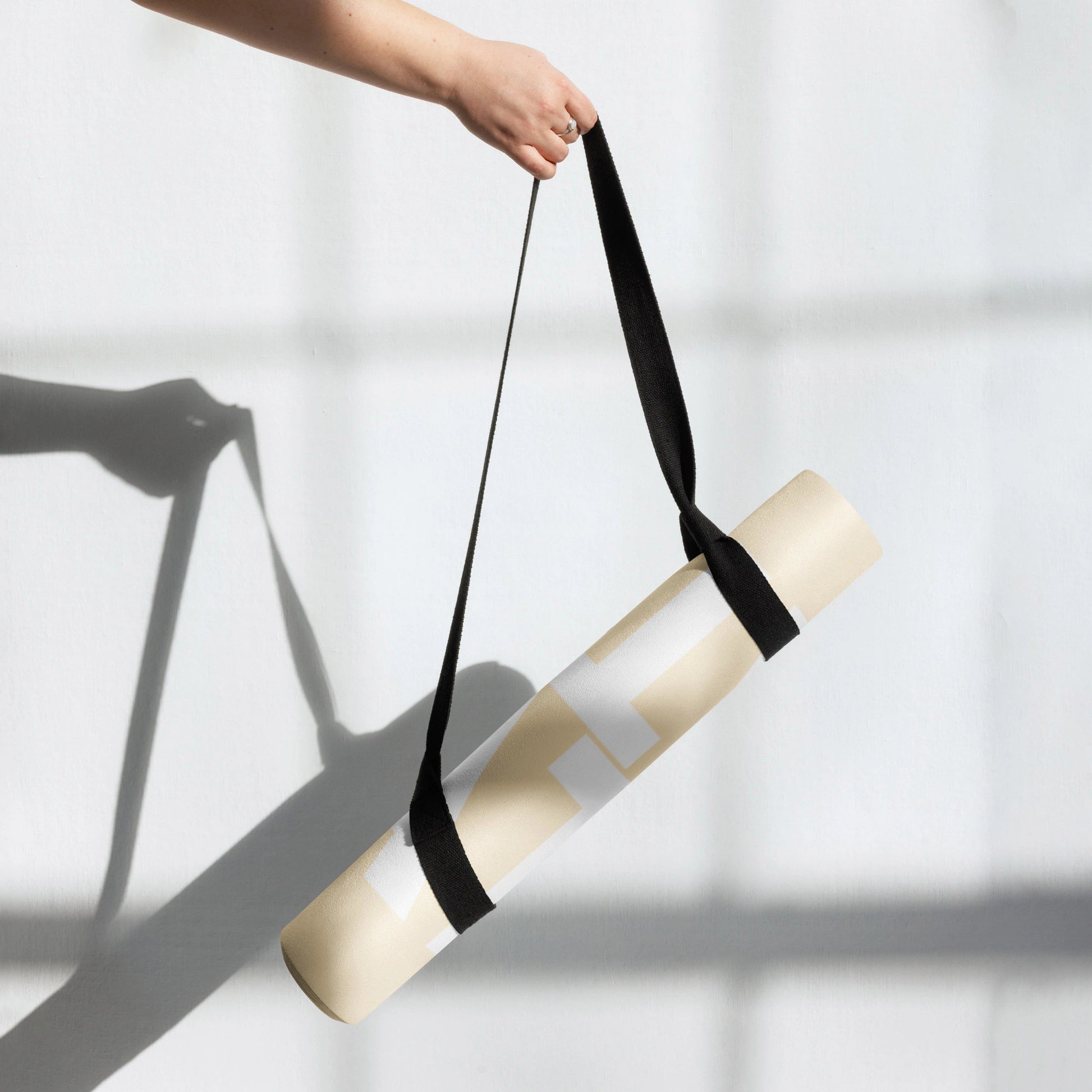 „Goldsein Yoga Matte Ommmm Green – so bequem, dass Entspannung ganz von selbst passiert.“detail3