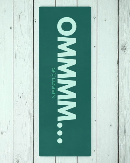 „Goldsein Yoga Matte Ommmm Green – angenehm, bequem und für entspanntes Yoga.“ 2