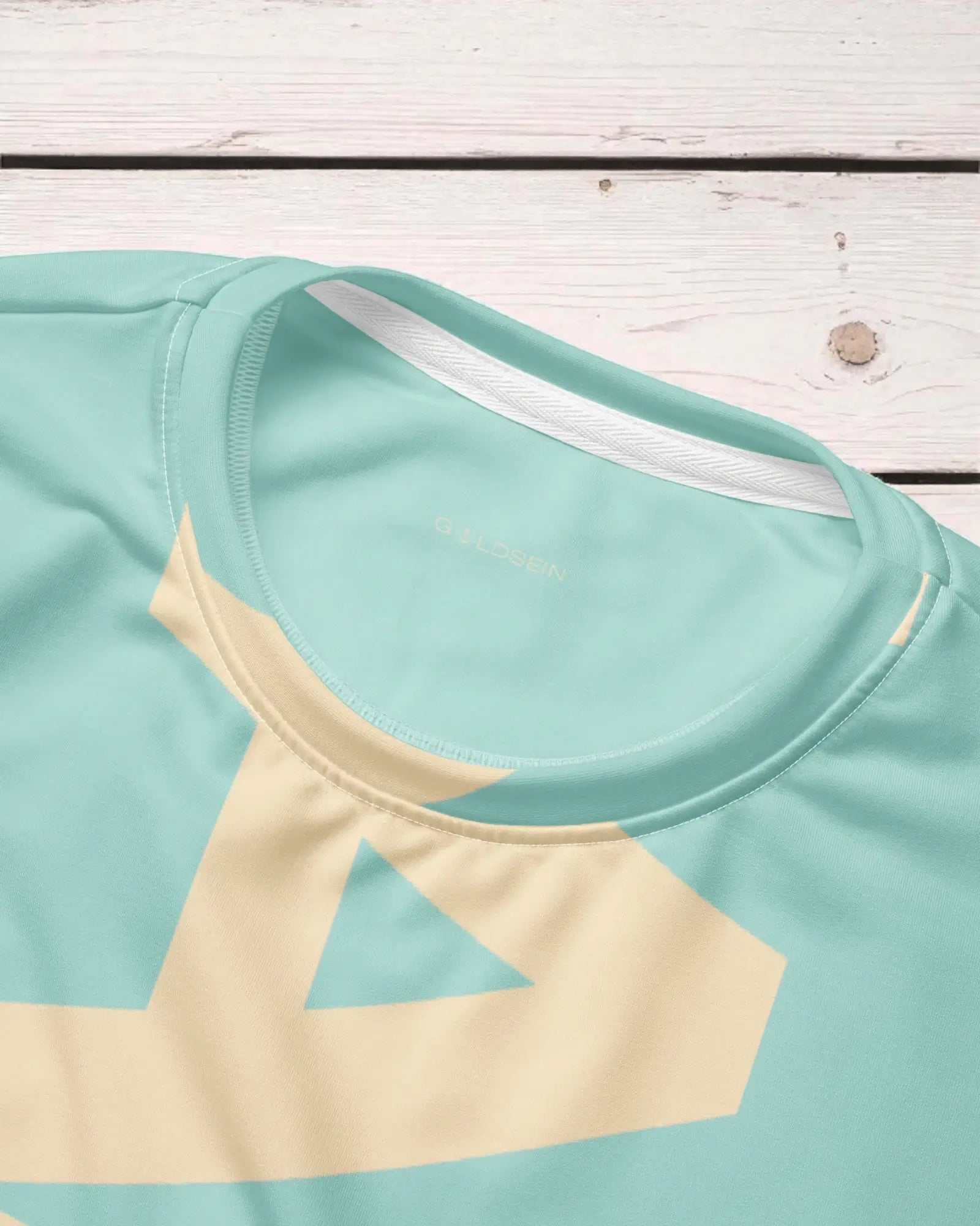 Trendiger goldsein Damenpullover ‚Allover Namaste‘ in Mint – stilvolle Detailansicht, nachhaltige Yoga-Mode