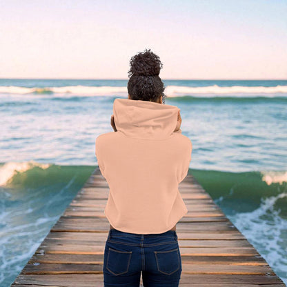 „Goldsein Damen-Crop-Hoodie ‚Fearless‘ Peach, besonders, unverwechselbar.“rückansicht