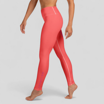 „Goldsein Yoga-Leggings in Koralle mit Drop-Design –unterstützt dich bei jedem Workout."detail