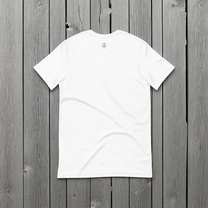 „Goldsein T-Shirt Weiß mit Anker-Logo vorne, selbstbewusst-lockerer Stil.“3