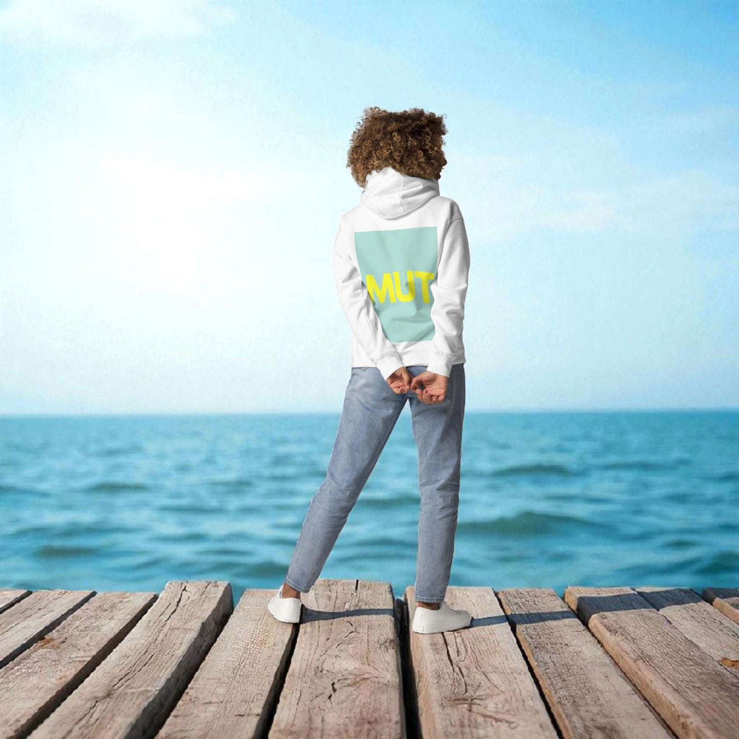 Hochwertiger goldsein Damen-Hoodie "Mut" Weiß/Türkis/Gelb. Angenehm, sanft und wohltuend entspannend.