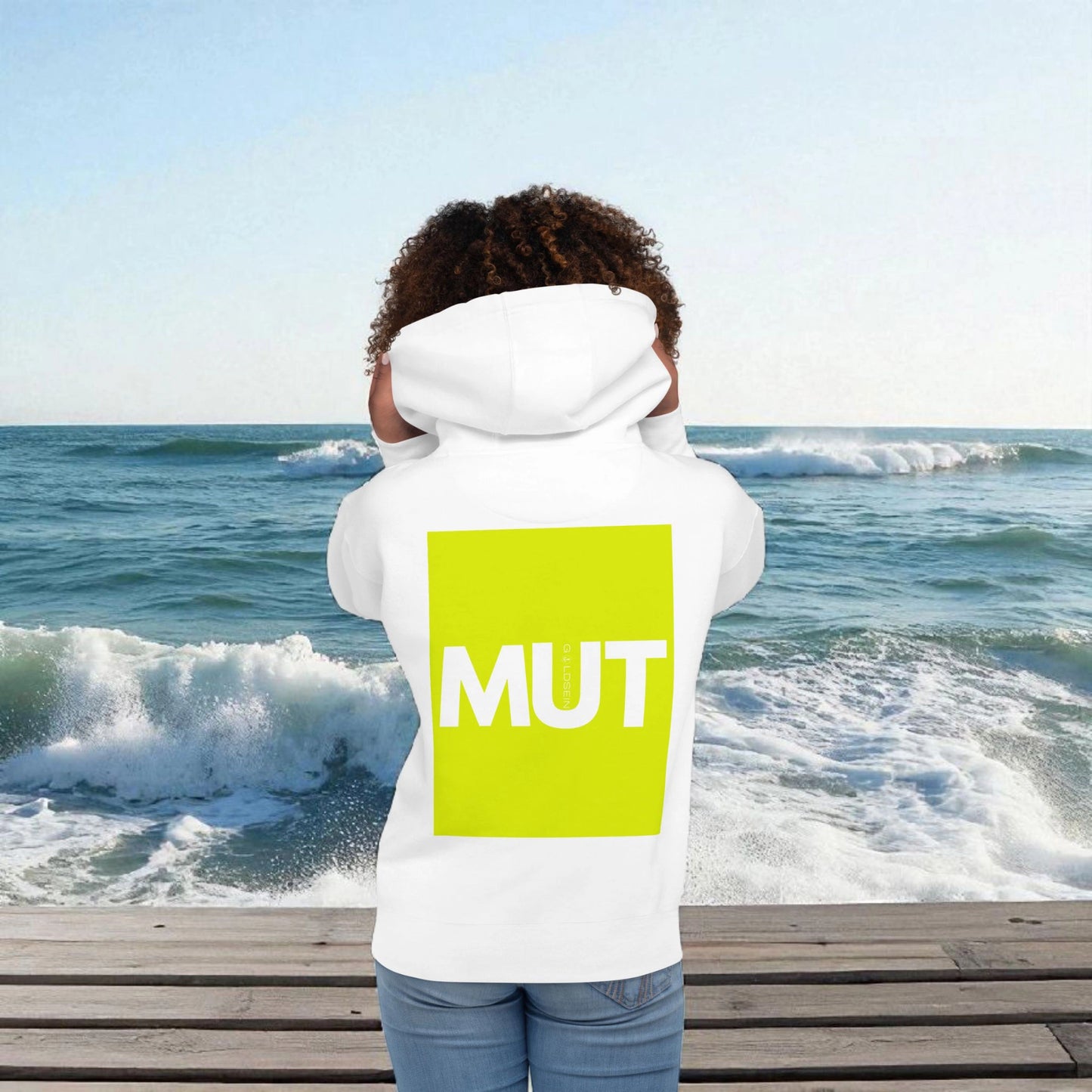 Hochwertiger goldsein Damen-Hoodie "Mut" Gelb/Weiß. Weich, praktisch und sehr anschmiegsam.